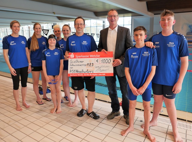 Michael Engel spendet 1.000 Euro für Gießener Schwimmverein